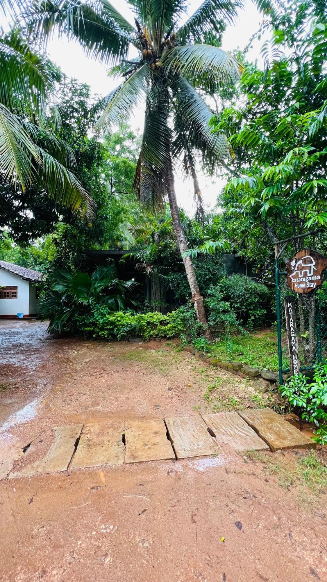 Kataragama Homestay Kültér fotó